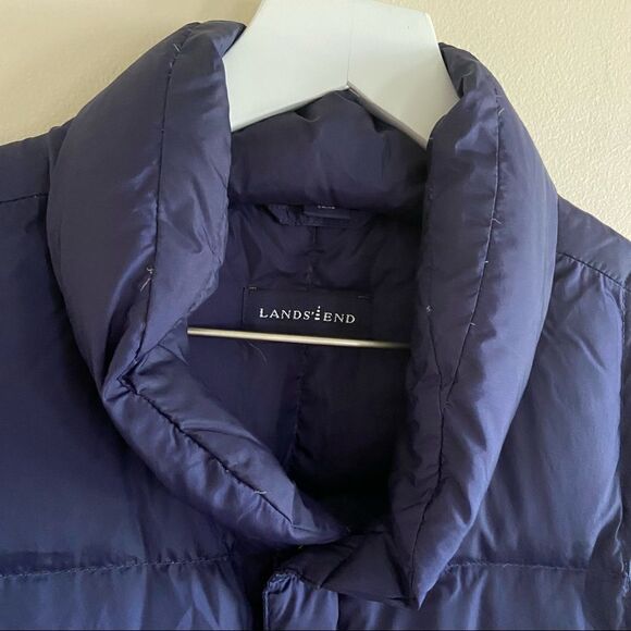 LANDS END Women’s Goose Down Vest Navy Medium - Picture 2 of 7